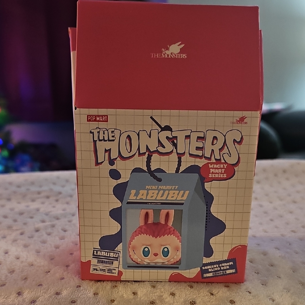 The Monsters Wacky Mart Squishy Charm  CONFIRMED MILK - Picture 2 of 11